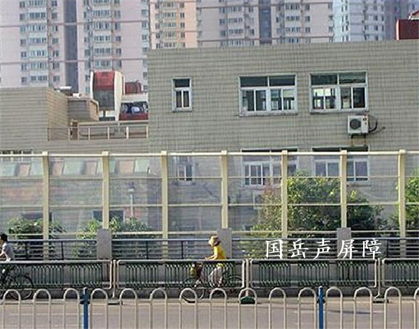 國岳學(xué)校聲屏障
