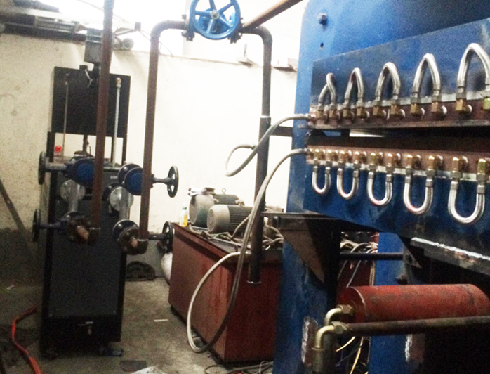 硫化平板加熱油溫機(jī)——應(yīng)用案例 硫化平板加熱油溫機(jī)——應(yīng)用案例