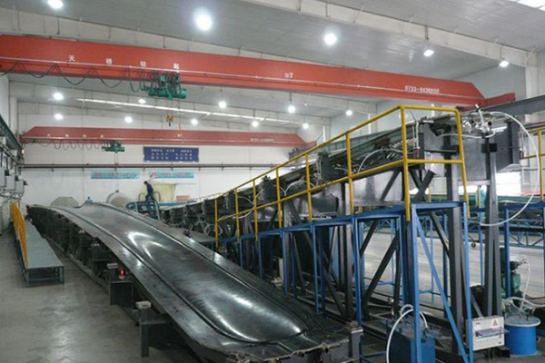 風(fēng)電葉片模具