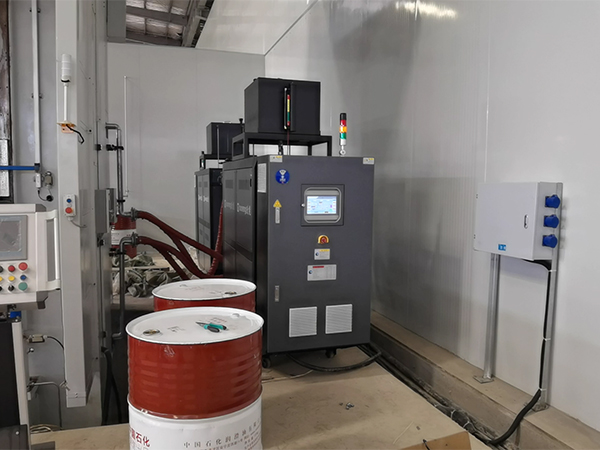 碳纖維模壓產(chǎn)品生產(chǎn)碳纖維模具模溫機——應(yīng)用案例 碳纖維模壓產(chǎn)品生產(chǎn)碳纖維模具模溫機——應(yīng)用案例