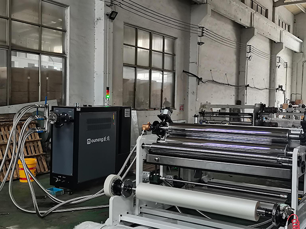 纖維布生產(chǎn)輥筒加熱模溫機