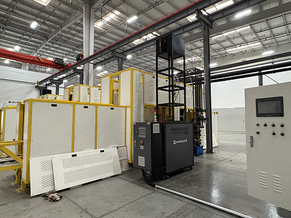 過濾板燒結(jié)機(jī)模具加熱油溫機(jī)——應(yīng)用案例 過濾板燒結(jié)機(jī)模具加熱油溫機(jī)——應(yīng)用案例