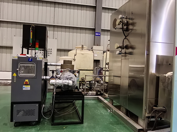 循環(huán)油式模溫機