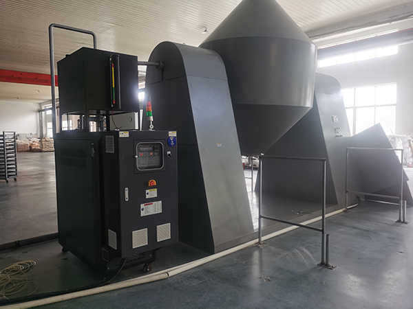 色母粒干燥雙錐干燥機(jī)96KW模溫機(jī)——應(yīng)用案例 色母粒干燥雙錐干燥機(jī)96KW模溫機(jī)——應(yīng)用案例