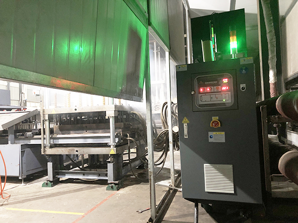 花炮筒生產(chǎn)壓機(jī)模具控溫模壓機(jī)模溫機(jī)——應(yīng)用案例