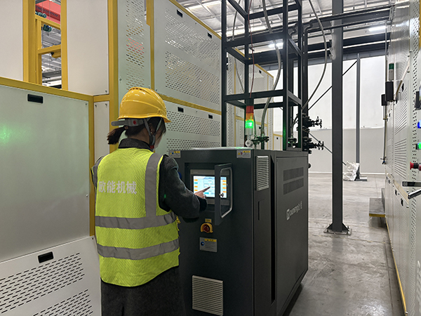 塑料過濾板生產(chǎn)燒結(jié)工藝模具控溫油溫機——應(yīng)用案例 塑料過濾板生產(chǎn)燒結(jié)工藝模具控溫油溫機——應(yīng)用案例