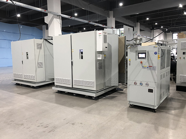 電子設(shè)備制造液壓站冷熱一體油溫機(jī)——應(yīng)用案例 電子設(shè)備制造液壓站冷熱一體油溫機(jī)——應(yīng)用案例