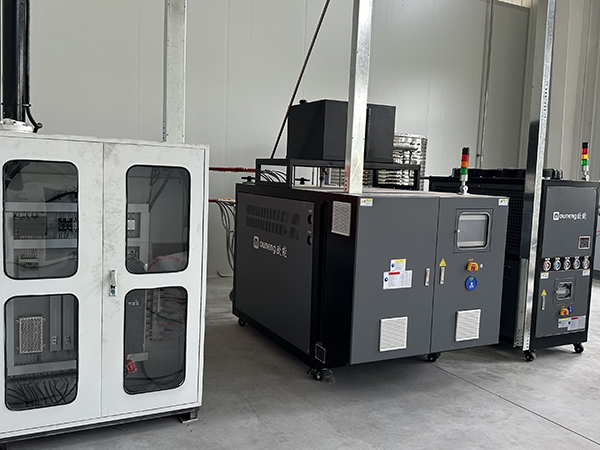 復(fù)合材料模具加熱碳纖維模壓模溫機(jī)——應(yīng)用案例