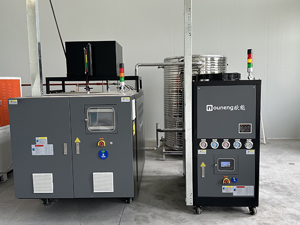 碳纖維模壓模溫機(jī)